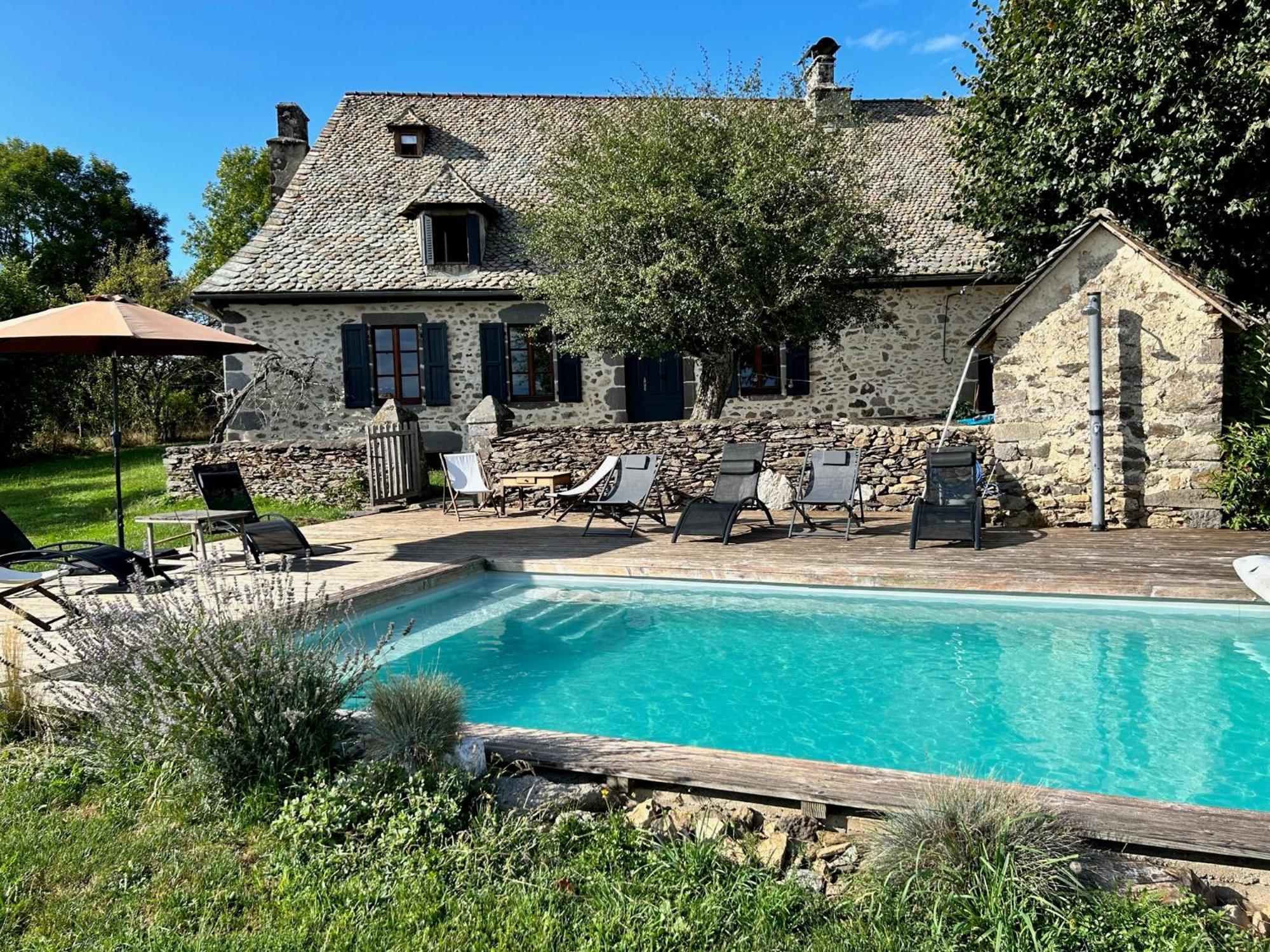 Maison Typique Auvergnate, Piscine Et Four A Pain Saint-Christophe-Les-Gorges Exterior foto